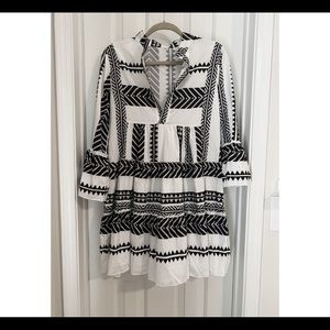 Black and white geometric dress